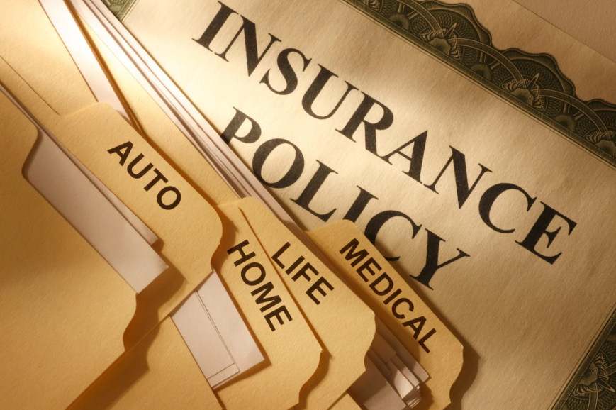 Featured image for “Q&A: When Should Young Adults Consider Getting Their Own Insurance Coverage ”